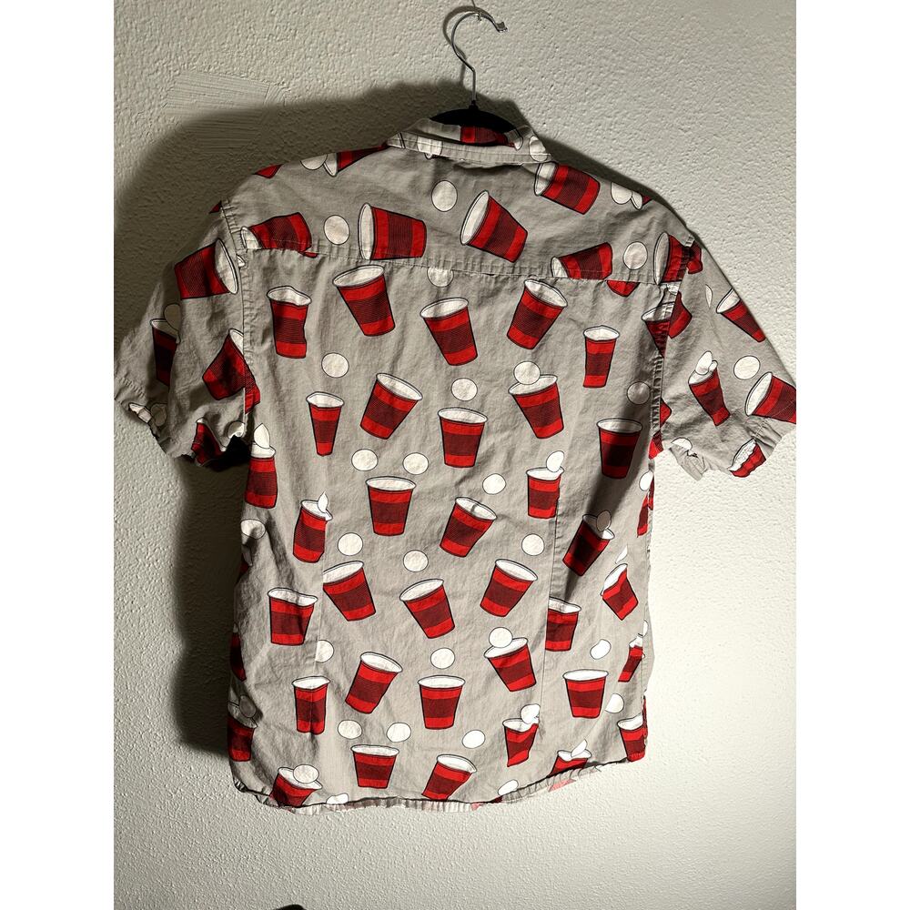 Beer pong button down - Picture 2 of 3